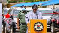 Joy as Nigerian governor presents 8 houses, 51 SUVs to state judges, gives reasons (photos)