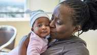 I Found a Baby By My Front Door – The Note I Found in Her Pocket Shook My Reality