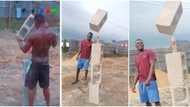 "No be juju be that": Abia man stuns Nigerians as he makes block stand on Coke bottle, video emerges