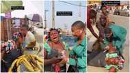 Roasted Plantain Seller Breaks Down in Tears Again As She Gets N500k Cash From Kind Lady, People Pull Her Up