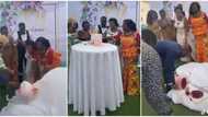 "This is a bad omen": Couple's fine cake falls and scatters during their wedding, video sparks huge reactions