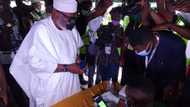 BREAKING: Akeredolu wins 13 LGAs ahead of Jegede as INEC announces official results from 16 local governments