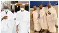 Labarin Hotuna: Dangote, AbdulSamad, Mangal, Shugaba Buhari sun gudanar da aikin Umrah