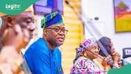 Nigerian governor bans phone, ‘sign out’ celebrations in secondary schools