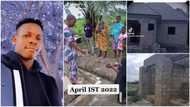 Nigerian man who started building project in April roofs it in October, success video wows many people