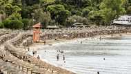 Greek islanders refuse to throw in the towel over sunloungers
