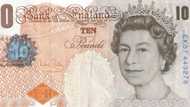 Bank of England says banknotes featuring late British Queen's image remain legal tender