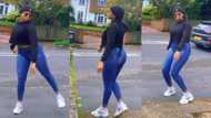 "She wants to Cause Acident": Curvy Lady With Perfect Shape Dances on Roadside, Video Goes Viral on TikTok