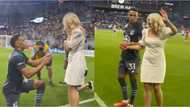 Amazing moment as American footballer proposes to beautiful girlfriend on the pitch and gets huge response