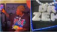 Make dem test am: Reactions as Portable splurges money on customised chain after Obi Cubana's N50m deal