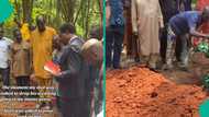 Heartbreaking moment man threw his wedding ring inside his late wife's grave, daughter explains why