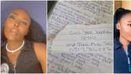 "I try my best to look responsible": Surprised Nigerian lady cries out, shares note she received in library