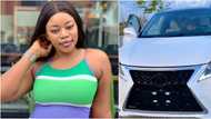 It's in pieces: Comedian Amarachi Amusi shares video as trailer rams into car she bought 4 months ago