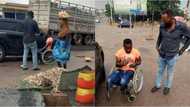 Kind man gives physically challenged stranger wheelchair, donates some money to him