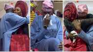 Emotional video shows Nigerian man shedding tears as his kid sister ties the knot, social media reacts