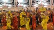 Bride scatters dance floor at her wedding, nobody could match the lady's skill, people keep looking in viral video