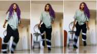 "Her legs dey use battery?" Young lady performs crazy legwork dance, smoothly moves like robot in viral video