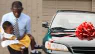 Kind father who carried his kid & couldn't find transport set to get new car gift from kind people