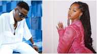 Na Wizzy teach am: Fans surprised after seeing Tems smoke in video as she hangs out with Ayra star in LA