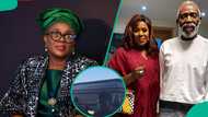 Olu Jacobs' body brought into church, Joke Silva's blank stare moves fans: "Death separated them"