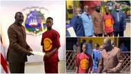 If I return am, make I die: Nigerians react as okada man returns N20.8 million, meets his country's president