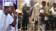 "A child who acts like his dad": Powerful moment King Sunny Ade handed over to his son Emperor on stage