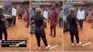 "Who's that lady?" Lady who returned to Nigeria after 10 years cries in video as dad fails to recognise her
