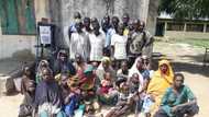 'Yan Boko Haram tare da iyalansu sun mika wuya ga dakarun soji a Banki (Hotuna)