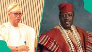 Senator Eshilokun donates N10 million to late actor Taiwo Ogogo's family at prayer session