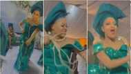 Are they high? Aso-ebi girls take wedding dance to next level, perform stunning freestyle, video goes viral