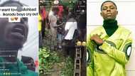 "You can't bury a star like that": Angry Ikorodu man leads boys to Mohbad's grave side, video trends