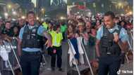 "That is lit": Policeman breaks into dance at music concert, people love it, video goes viral on TikTok