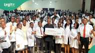 Peter Obi donates N15 million to UNN Dentistry Department, photos trend