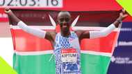 Today in history: African star shattered men's marathon world record in Chicago