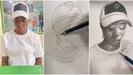 "It's a quick sketch": Street artist draws young lady wearing fez cap, video of her reaction goes viral