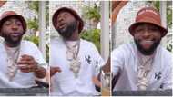 "He spent his break watching TikToks": Video of Davido dropping impressive moves to Feel stirs reactions