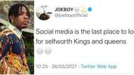 Singer Joeboy advises against looking for self-worth on social media, stirs massive reactions from fans