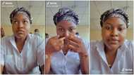 Moment lady who wants to make video sees her strict lecturer walk in, she quickly hides her nose ring
