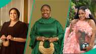 Video of Bukky Wright, Shaffy Bello and Toyin Adewale kneeling to greet Mama Rainbow trends