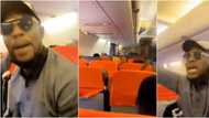 Everybody shout Hallelu o: Scared comedian leads praise and worship on plane after terrible turbulence