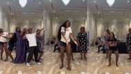 "First move was lite": Beautiful family dance together, father looks on smiling, Vvdeo goes viral on TikTok