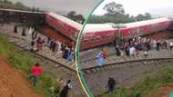 Breaking: Panic as Abuja-Kaduna train derails, details emerge