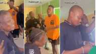“Hospital don get visitor”: Man brings his entourage of friends to sing for lover who gave birth
