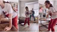 7-year-old girl walks with her legs for the first time in her life, touching video melts hearts on the net