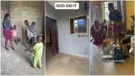 Lady rents house with tiles and water for single mum of 8 children, pays her 2 years rent, she cries