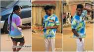 "You're too handsome for this hot sun": Emotional moment Nigerian lady made many happy & gave him money