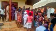 Pay us now! Drama in Anambra as voters follow party agent for their money