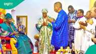 Photos: Pastor Adeboye visits Alaafin of Oyo in palace