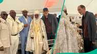 Ana tsaka da rikicin sarautar Kano, an ga Sarki Sanusi II da wasu manyan mutane a Ingila