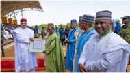 After FG's disbursement of N1.14bn, Niger Republic does this to prominent Nigerians, governors, names released
